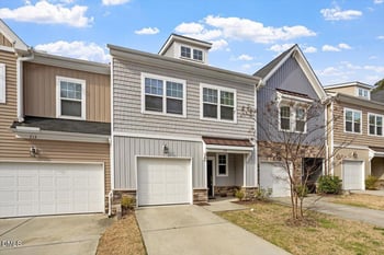 210 Vista Creek Pl, Cary, NC 27511