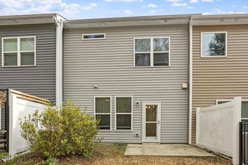 210 Vista Creek Pl, Cary, NC 27511