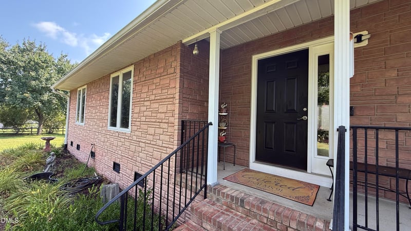 210 W Rd, Angier, NC 27501