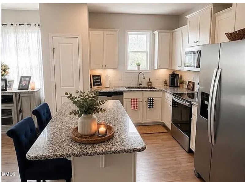 210 Waterwheel Dr, Selma, NC 27576