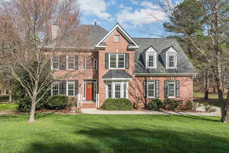 210 Wendover Ln, Durham, NC 27713