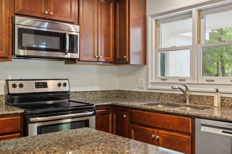 210 Wilmot Dr, Raleigh, NC 27606