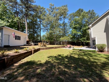 2100 Bridgeport Cir, Sanford, NC 27330