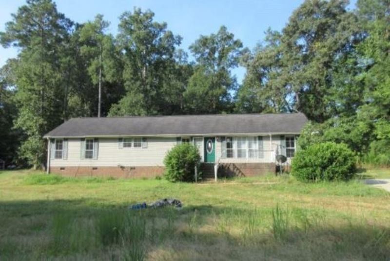 2100 Coley Creek Ct, Willow Springs, NC 27592