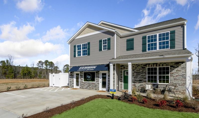 2100 Fletcher Ridge Dr, Durham, NC 27703