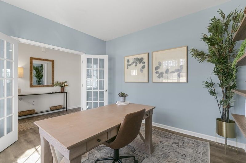 2100 Fletcher Ridge Dr, Durham, NC 27703