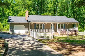 2100 Fort Dr, Clayton, NC 27520