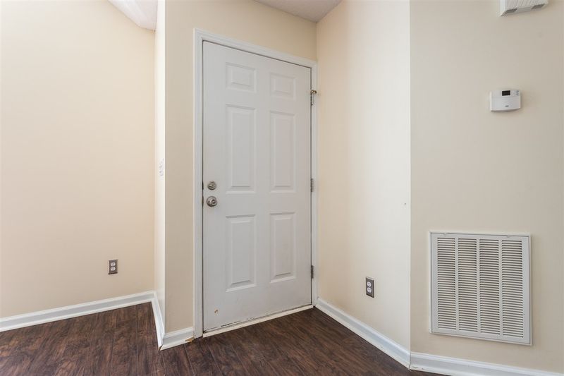 2100 Havering Pl, Raleigh, NC 27604