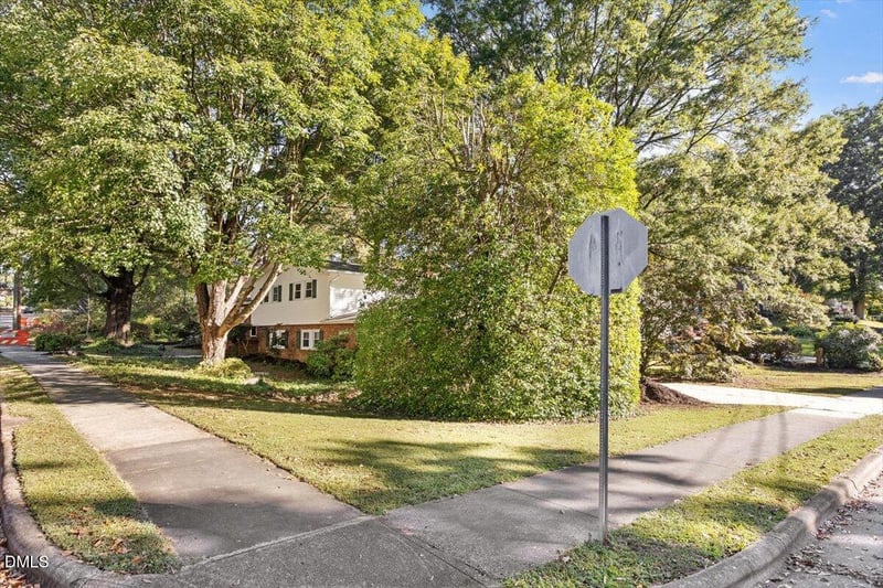2100 Nancy Ann Dr, Raleigh, NC 27607