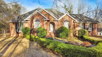 2100 Neuse Colony Dr, Clayton, NC 27527