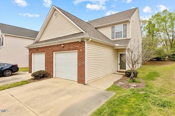 2100 Thornblade Dr, Raleigh, NC 27604