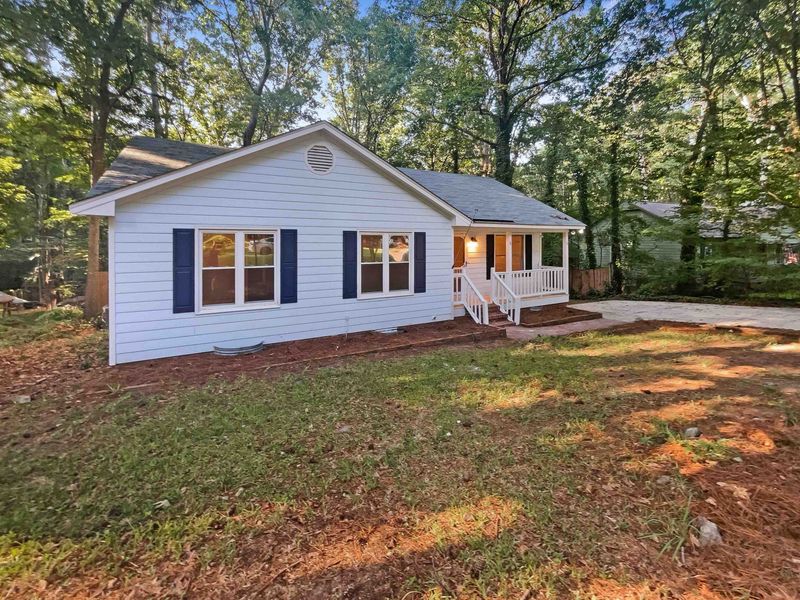 2101 Hemlock Cir, Clayton, NC 27520