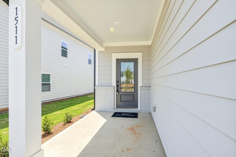 2101 Ken Dr #101, Fuquay Varina, NC 27526