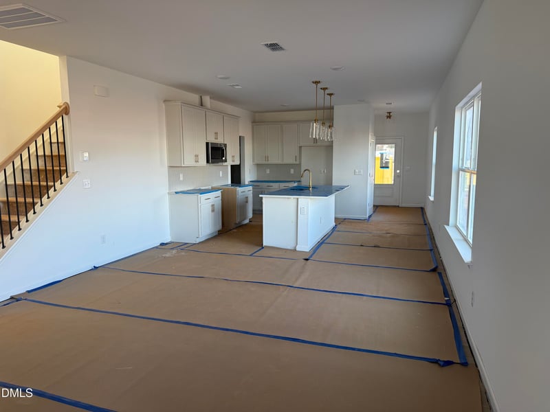 2101 Ken Dr #101, Fuquay Varina, NC 27526