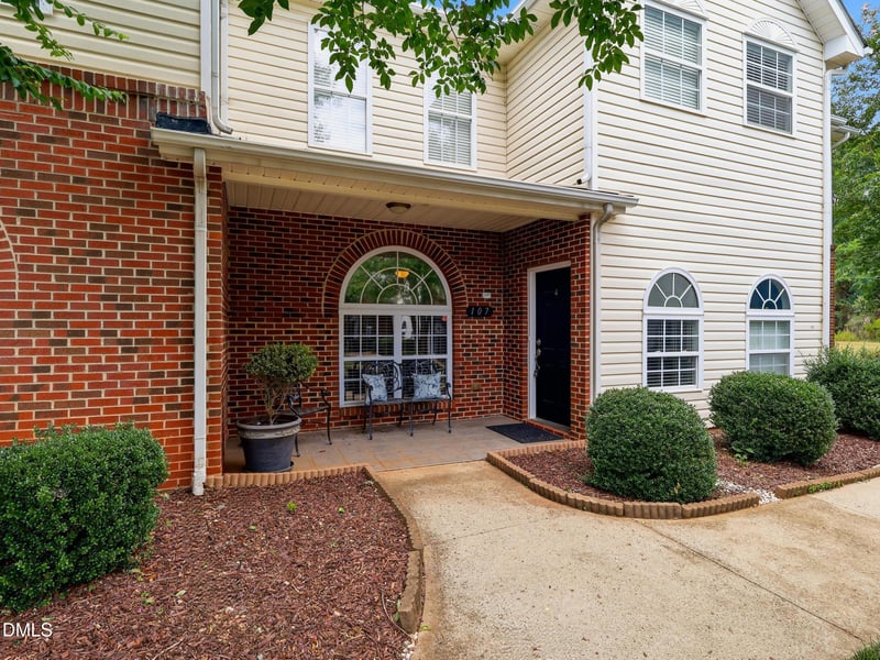 2101 Piney Brook Rd #107, Raleigh, NC 27614