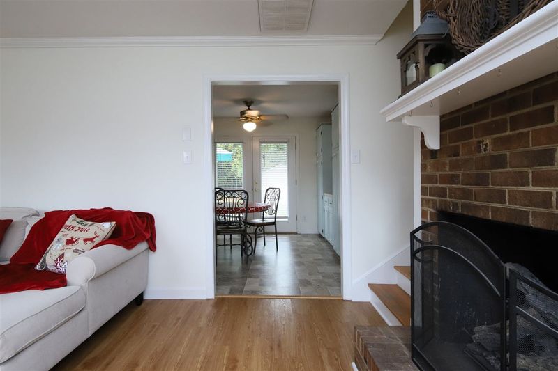 2101 Sierra Dr, Raleigh, NC 27603
