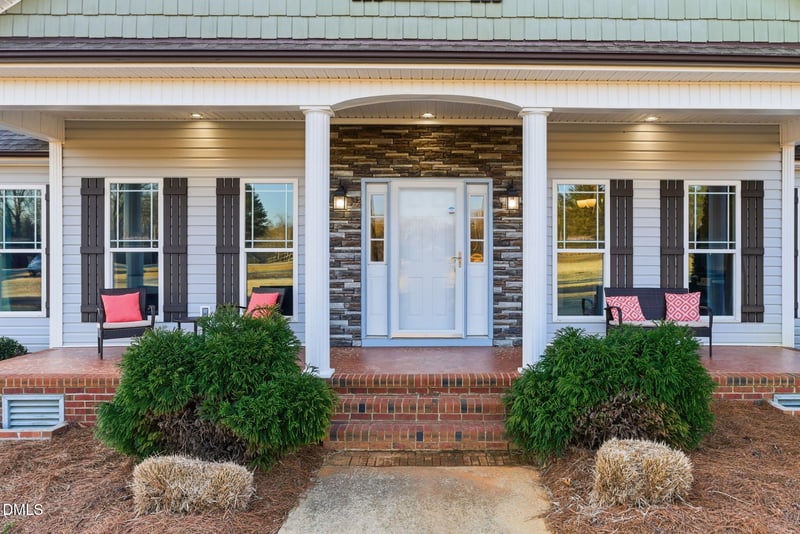 2101 Twin Acres Rd, Clayton, NC 27520