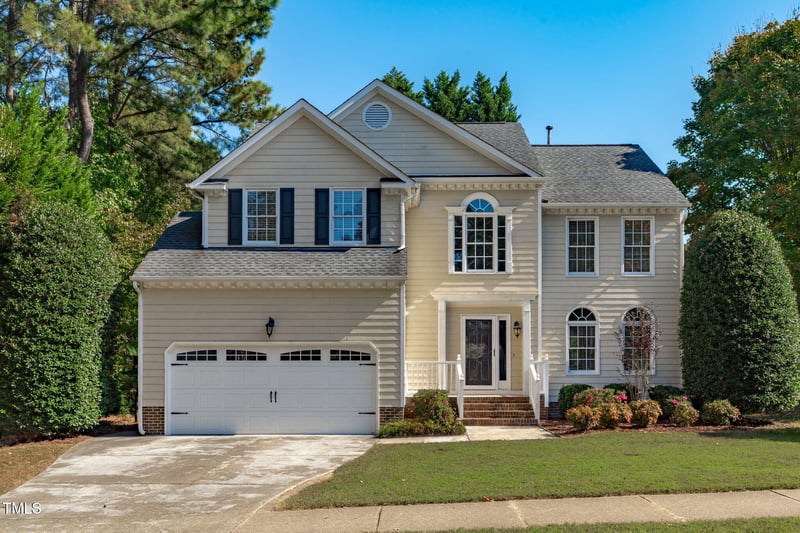2101 Watersglen Dr, Apex, NC 27502