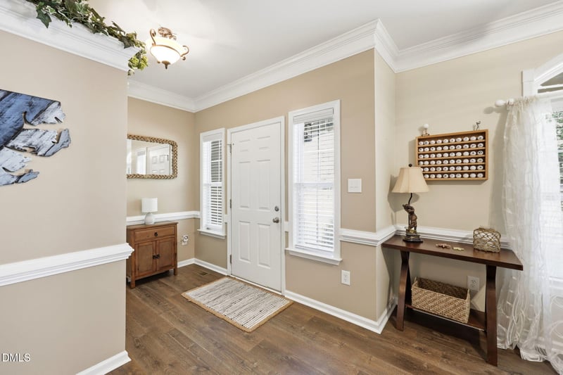 2101 Willow Hill Ln, Clayton, NC 27520