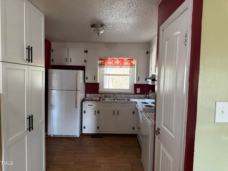 2102 Michael Ln, Smithfield, NC 27577