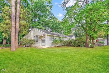 2102 Rogers Dr, Fayetteville, NC 28303