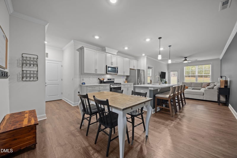 2103 Cherry Top Dr, Fuquay Varina, NC 27526