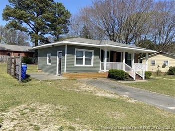 2103 Coinjock Cir, Fayetteville, NC 28304