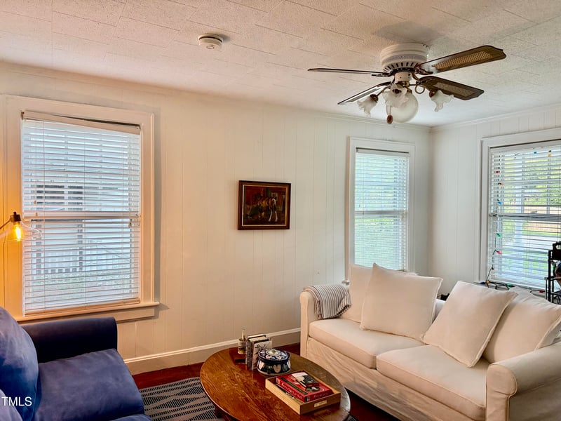2103 Farthing St, Durham, NC 27704