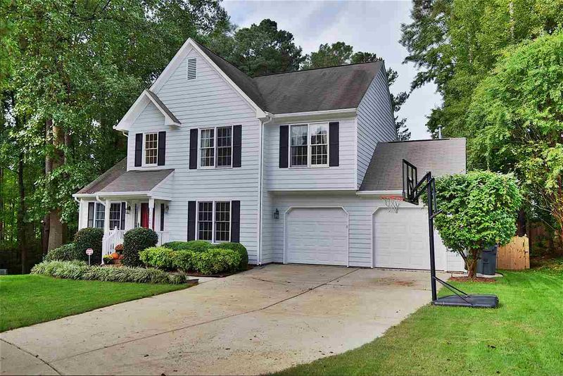 2104 Cannonford Ct, Apex, NC 27502