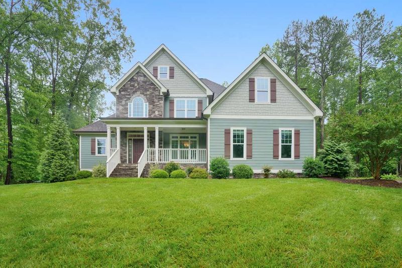 2104 Creekside Dr, Franklinton, NC 27525
