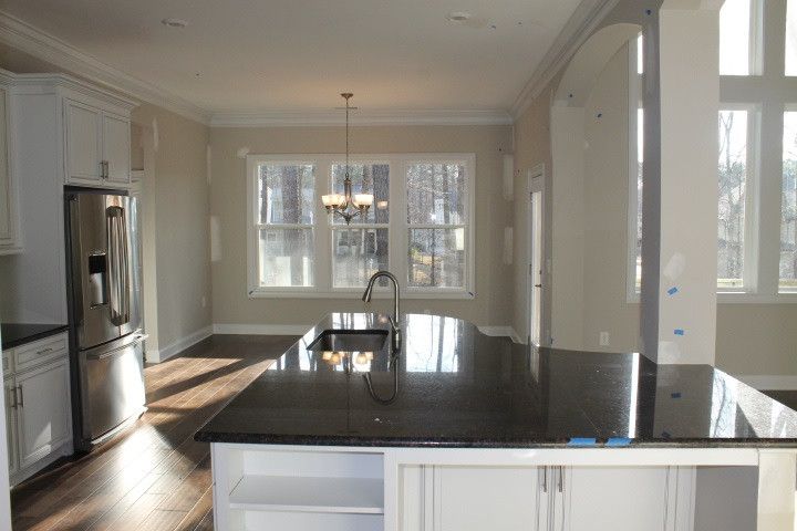 2104 Della Ct, Apex, NC 27502