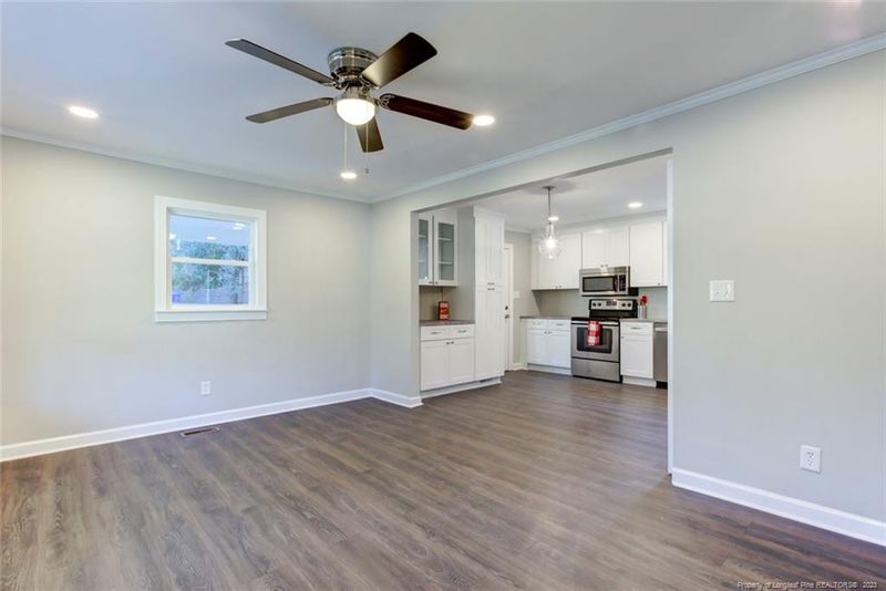 2104 Dillon Dr, Fayetteville, NC 28306