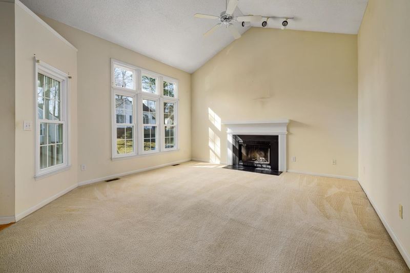 2104 Havering Pl, Raleigh, NC 27604