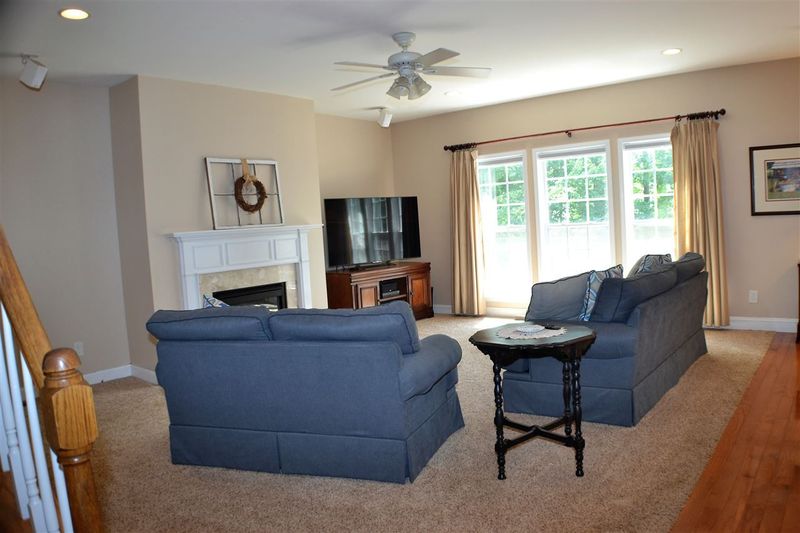 2104 Pilot Mountain Ct, Apex, NC 27502