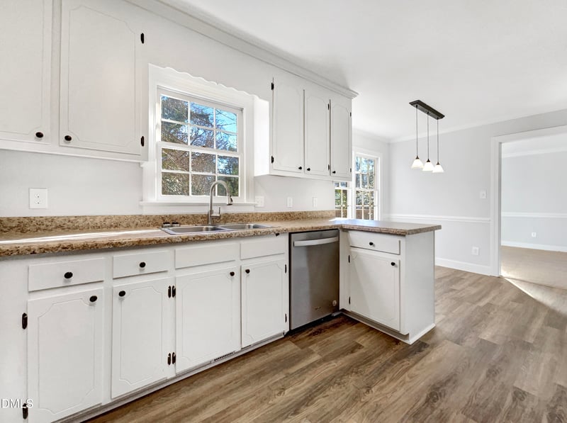 2104 Quail Ridge Rd, Raleigh, NC 27609