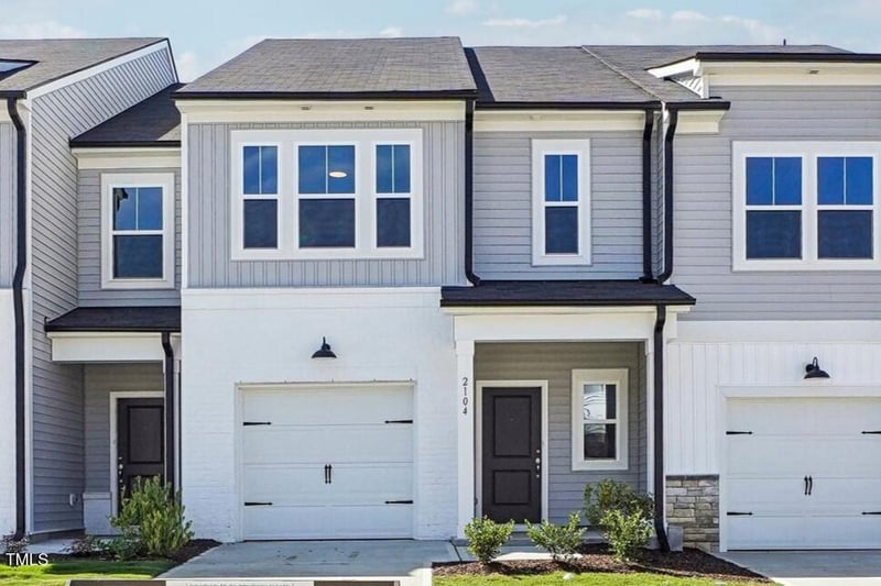2104 Regal Dr #77, Durham, NC 27703