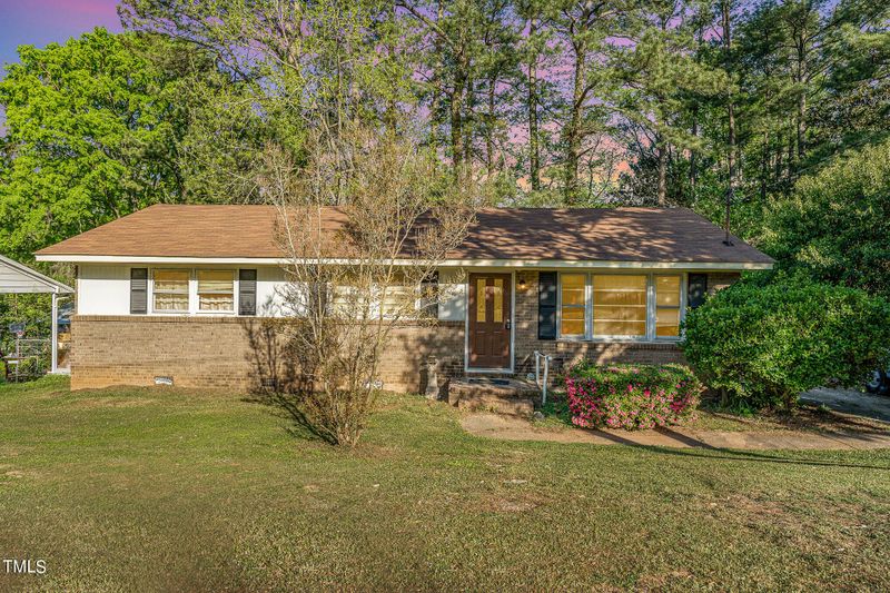 2104 Saturn St, Raleigh, NC 27603