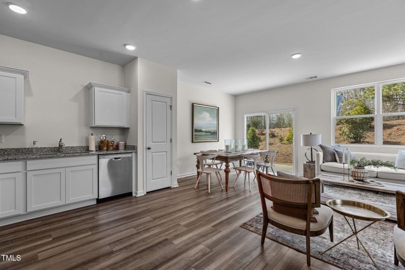 2104 Trailside Dr, Durham, NC 27704