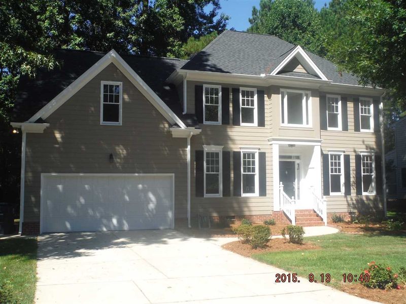 2104 Watersglen Dr, Apex, NC 27502