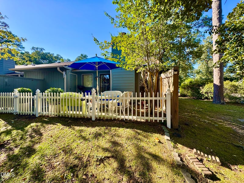 2104 Wexford Oaks Ct, Fayetteville, NC 28303