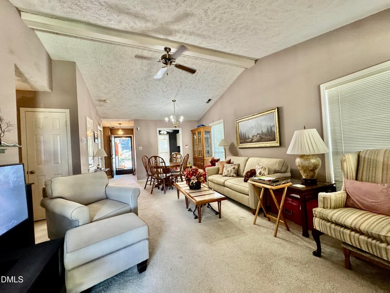 2104 Wexford Oaks Ct, Fayetteville, NC 28303