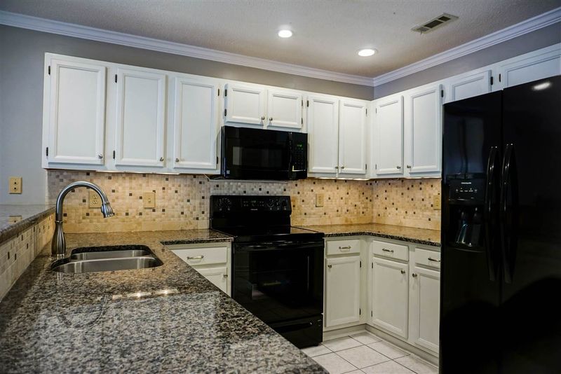 2105 Alpine Rd, Durham, NC 27707