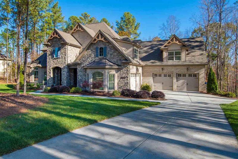 2105 Blue Haven Ct, Wake Forest, NC 27587