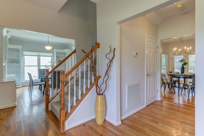 2105 Echo Glen Ln, Apex, NC 27523