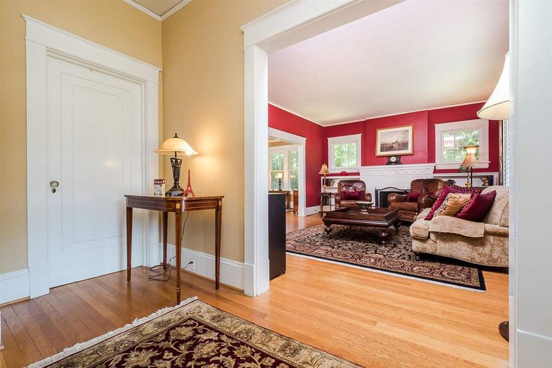 2105 Glenwood Ave, Raleigh, NC 27608
