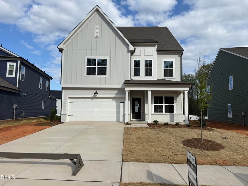 2105 Ken Dr #102, Fuquay Varina, NC 27526