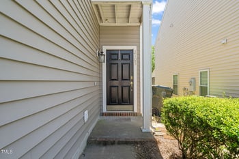 2105 Metacomet Way, Raleigh, NC 27604