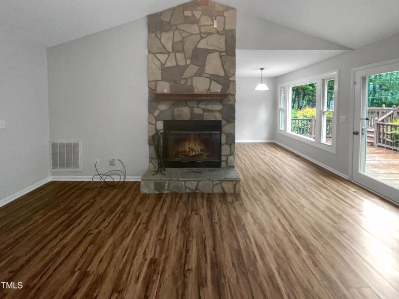 2105 Pine Knoll Dr, Clayton, NC 27520
