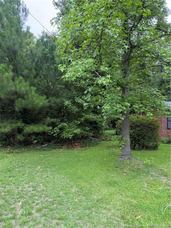 2105 Sapona Rd, Fayetteville, NC 28312