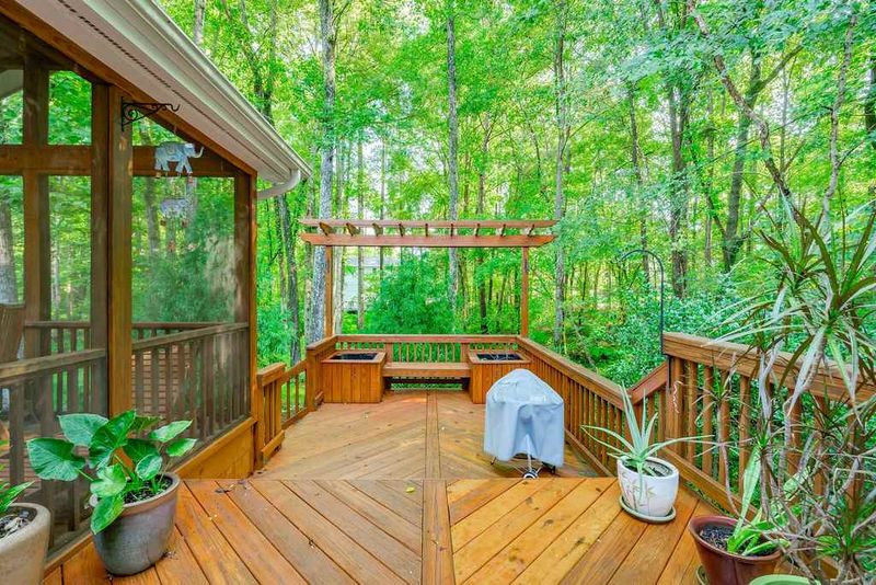 2105 Virginia Dare Pl, Raleigh, NC 27610